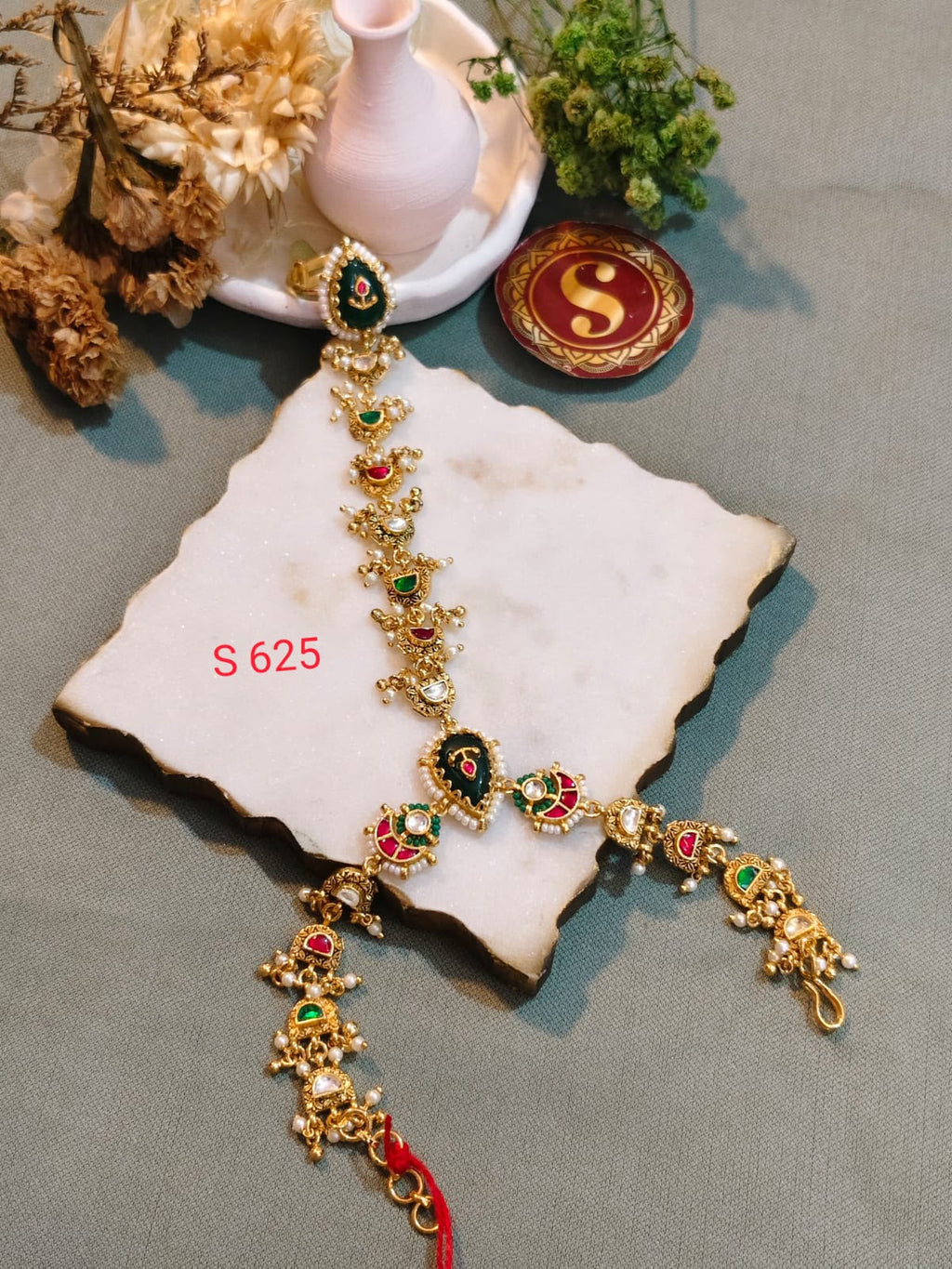 Traditional Kundan Bridal Hathphool
