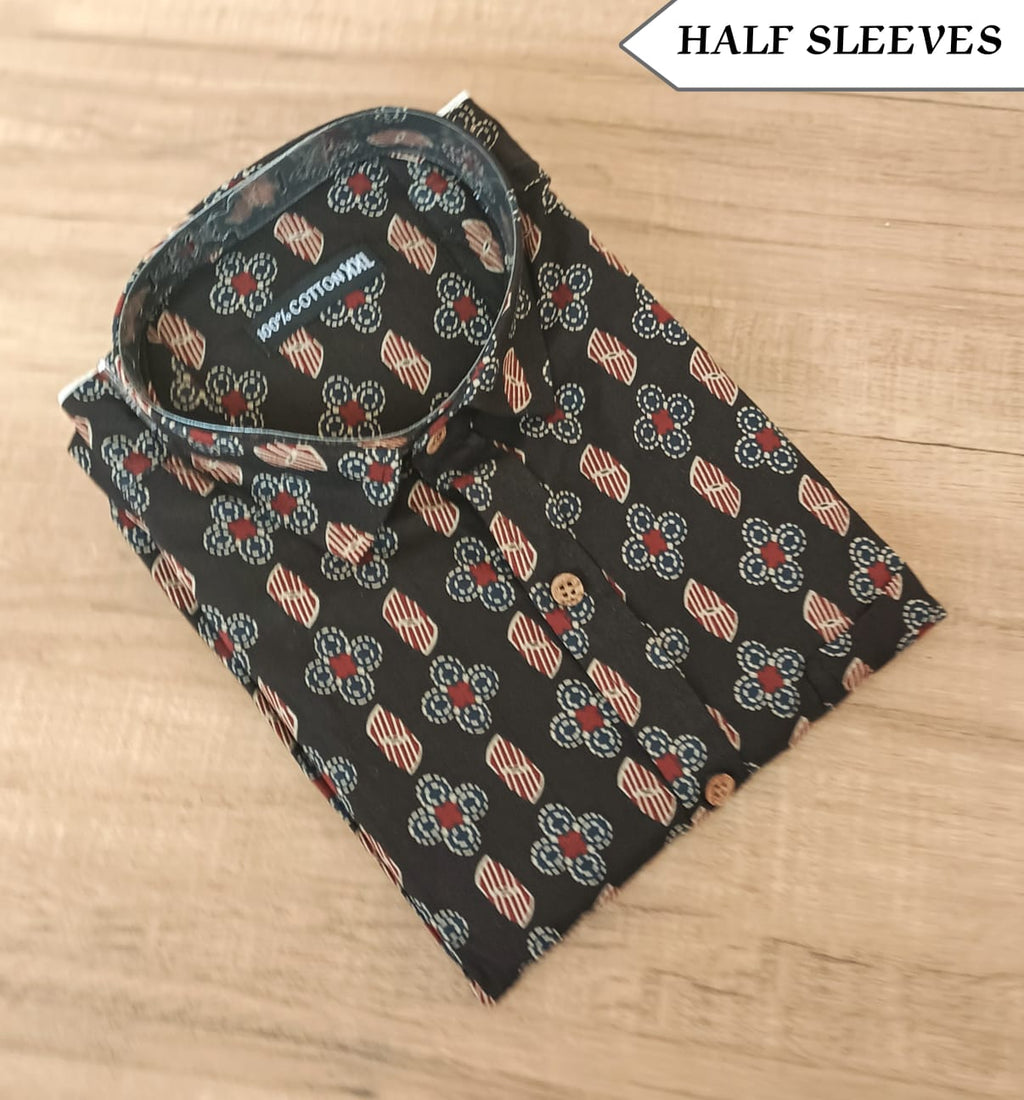 Men's Black Printed Cotton Half Sleeve Shirt
