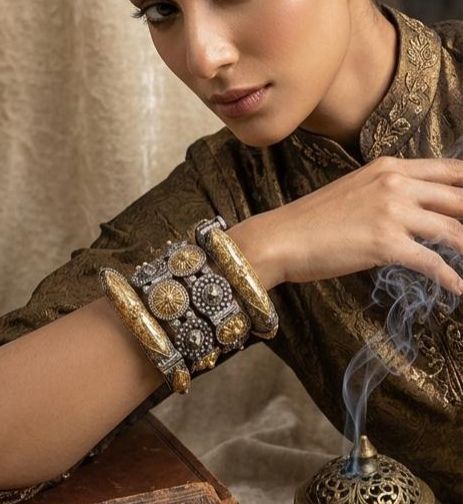 Vintage Engraved Metal Bangles Set