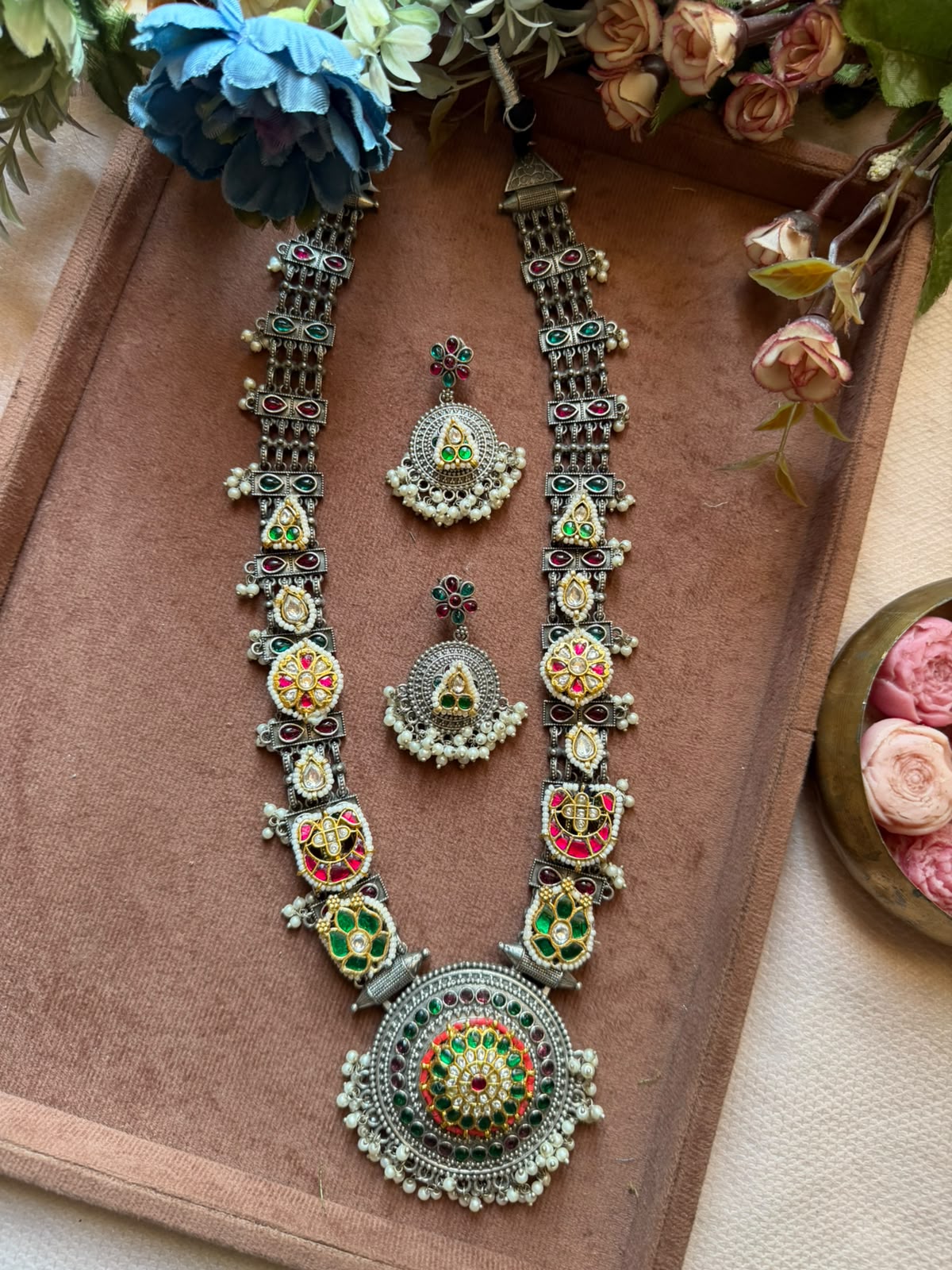 Multicolor Heritage Kundan Oxidized Necklace Set