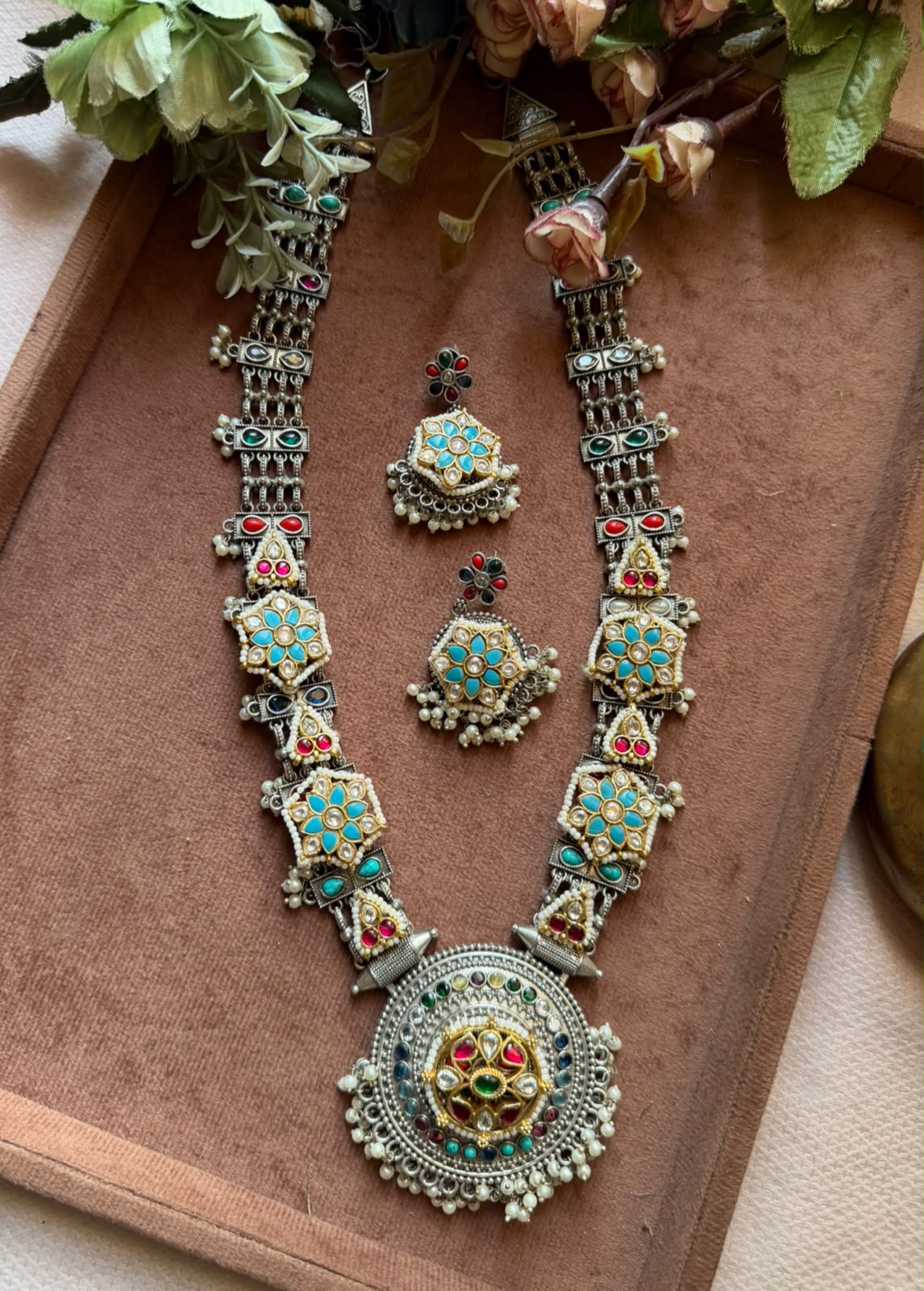 Traditional Oxidized Kundan Necklace Set with Jhumka Earrings